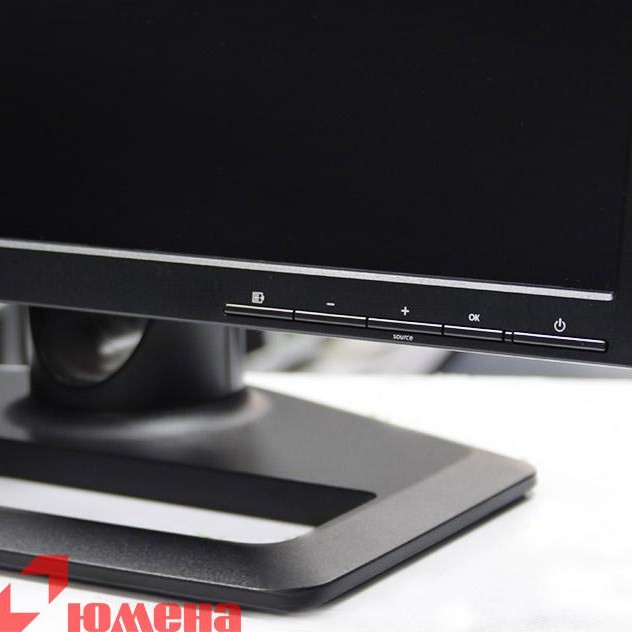 HP ZR2440w