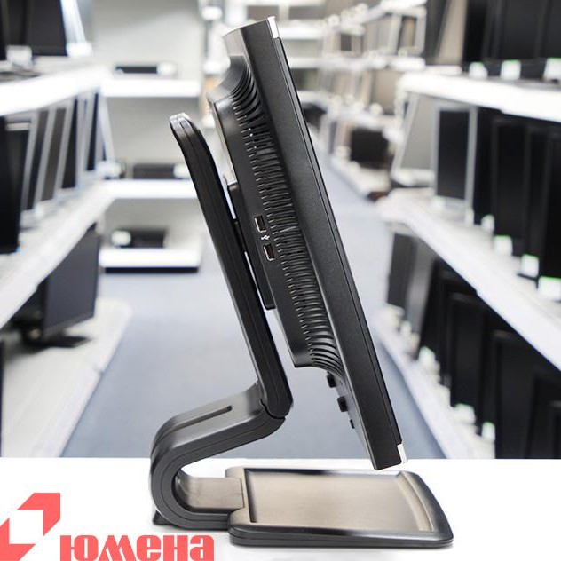HP Compaq LA2405wg