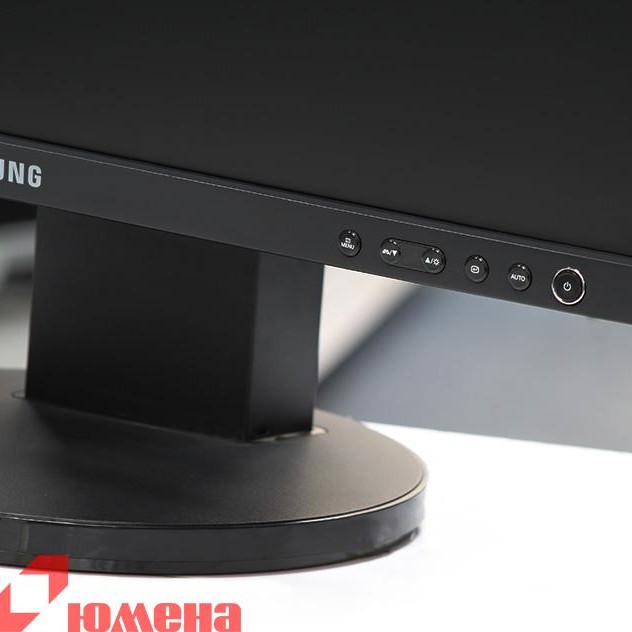 Samsung 245Bplus